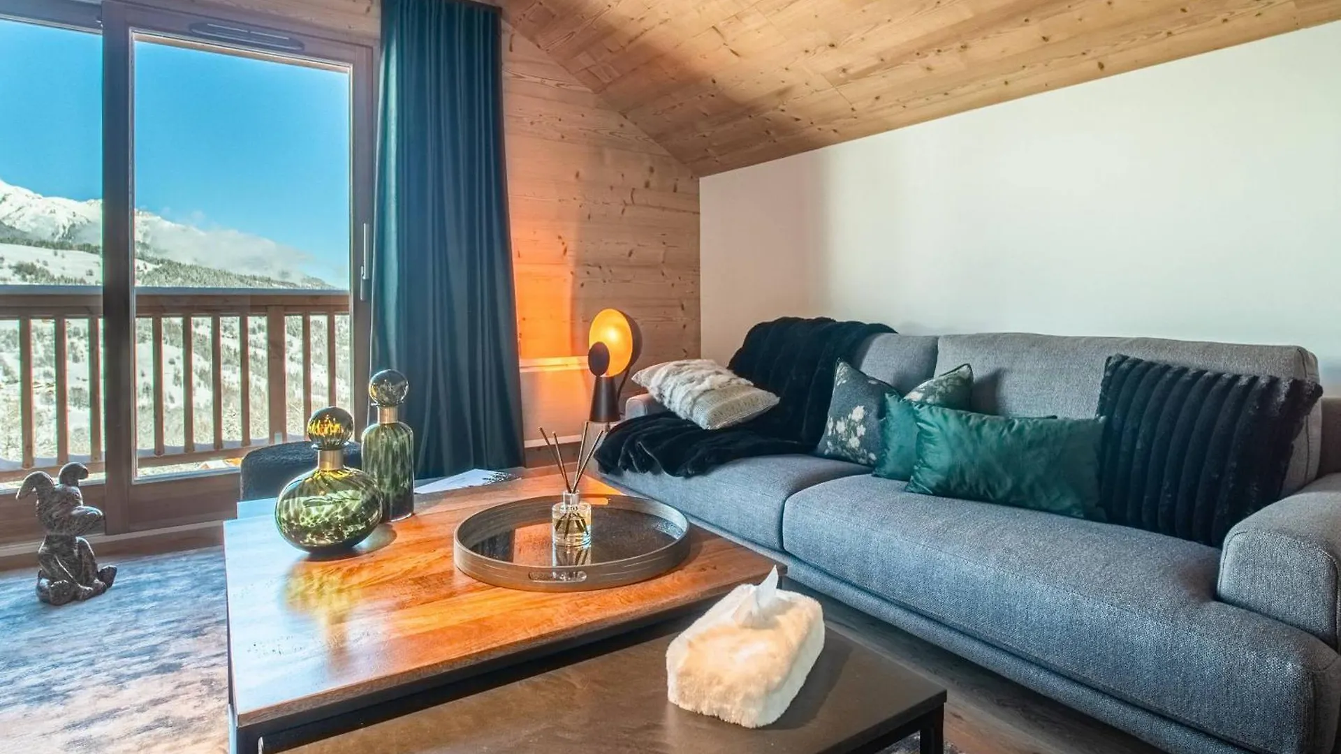 Appartement Cosy Pour 8 Pers. Avec Parking, Au Pied Des Pistes, Valmorel - Fr-1-356-493 Апартаменты
